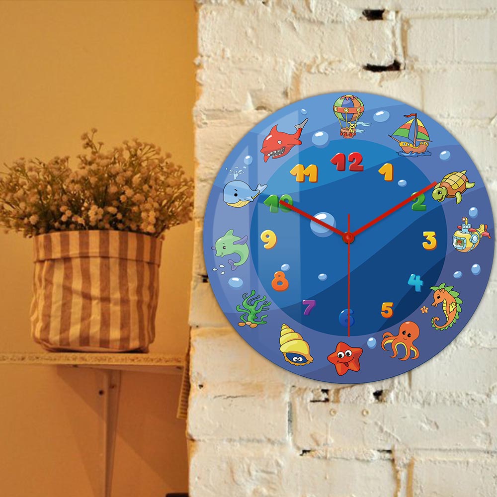 ساعة حائط زرقاء بتصميم حيوانات - مراجعة Home Decor Under 300 وسعره